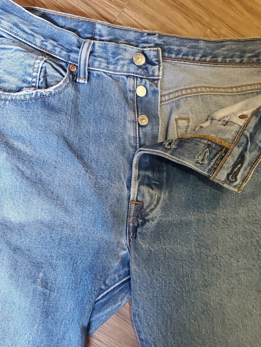 Levi's Men's Straight Light Blue Denim Jeans